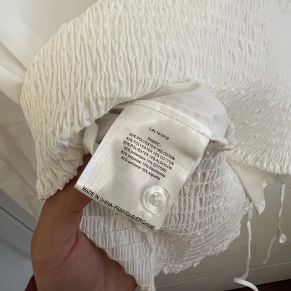 Women blouse - Picture 9 of 9